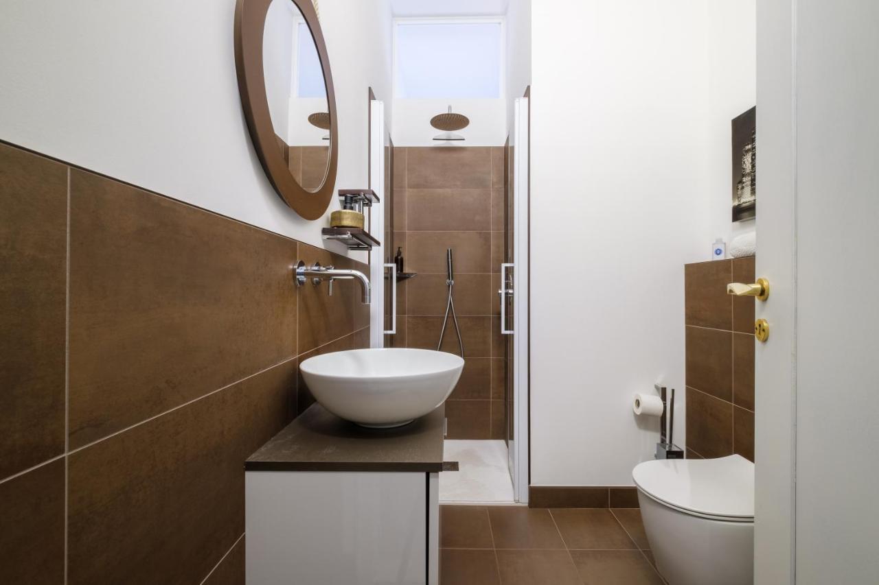 Fabula Rooms 3 Suites With Private Bathroom Болонья Экстерьер фото